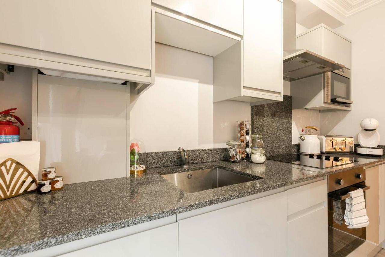 Berkshire Apartment 11Helena House Lux Studio Apartment Ридинг Экстерьер фото
